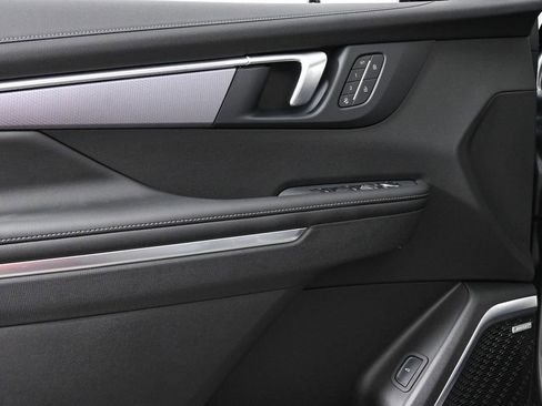 New 2025 Buick Enclave Sport Touring w/ Power Package image 6