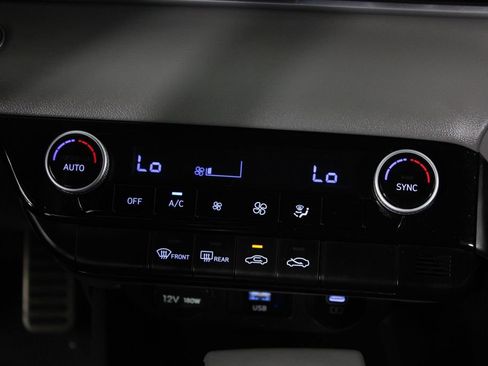 Certified 2026 Hyundai Elantra Sport FWD image 22