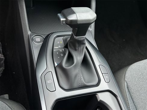 New 2025 Kia K4 LXS image 19