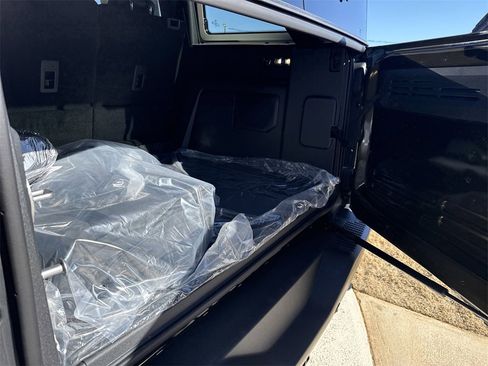 New 2025 Ford Bronco Raptor image 22