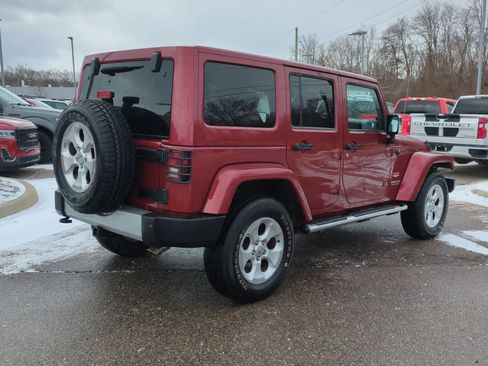 Used 2013 Jeep Wrangler Unlimited Sahara w/ Mopar Chrome Edition Group image 8
