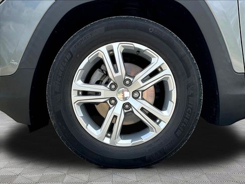 Used 2020 GMC Terrain SLE FWD image 31