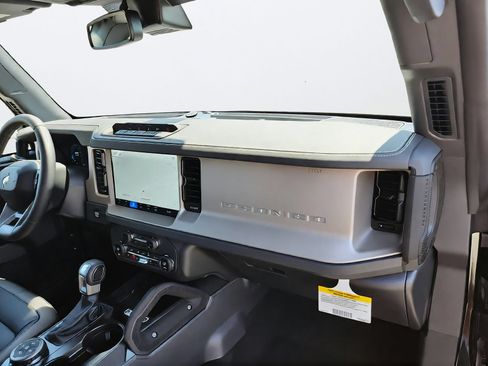 New 2026 Ford Bronco Outer Banks AWD/4WD image 26