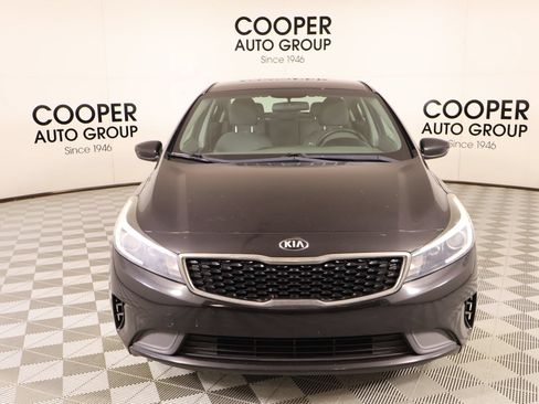 Used 2017 Kia Forte LX FWD image 7