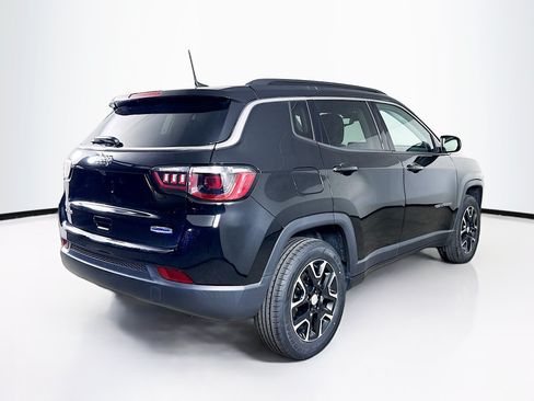 Used 2022 Jeep Compass Latitude AWD/4WD image 30