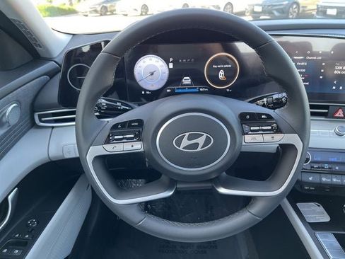 New 2026 Hyundai Elantra Limited image 22