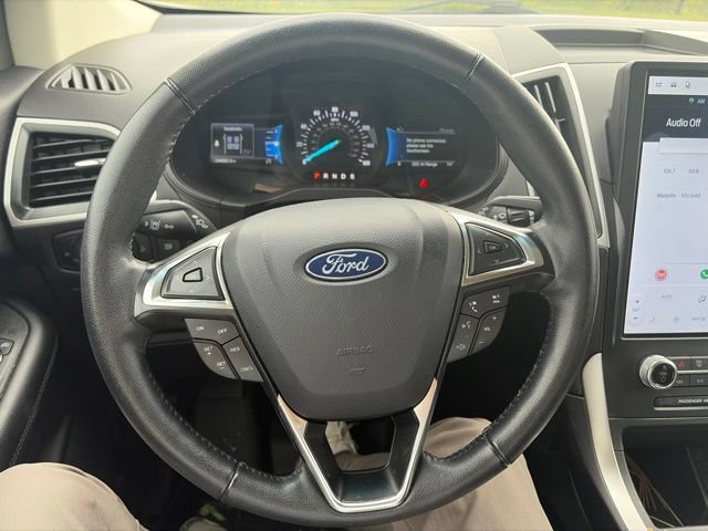 Used 2024 Ford Edge SEL AWD/4WD image 9