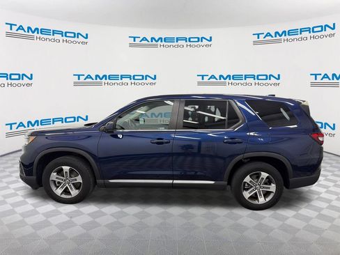 Used 2023 Honda Pilot EX-L image 2