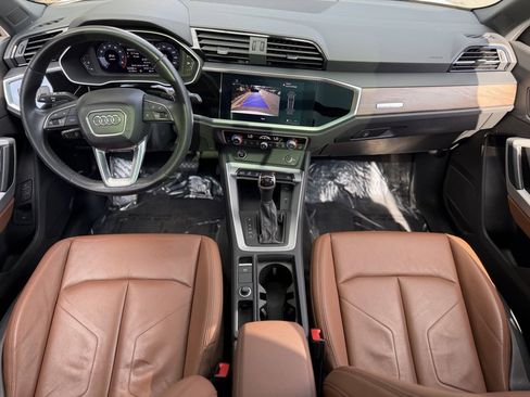 Used 2022 Audi Q3 2.0T Premium w/ Convenience Package image 40