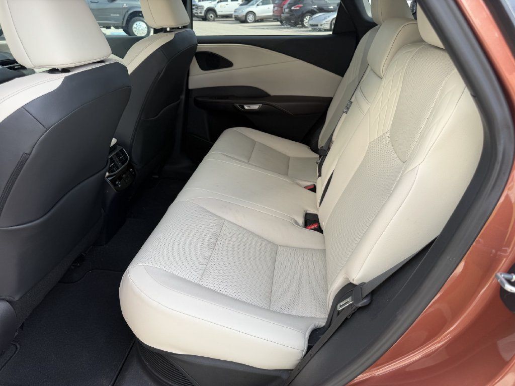 Used 2024 Lexus RX 350h w/ Accessory Package (K3) AWD/4WD image 21