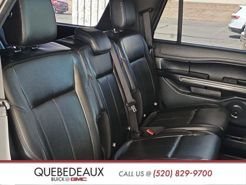 Used 2019 Ford Expedition XLT w/ Equipment Group 202A RWD image 28