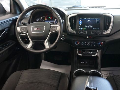 Used 2022 GMC Terrain SLE w/ Driver Convenience Package AWD/4WD image 9