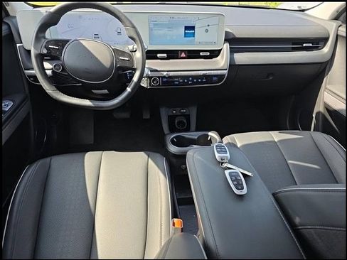 Used 2023 Hyundai Ioniq 5 SEL RWD image 9