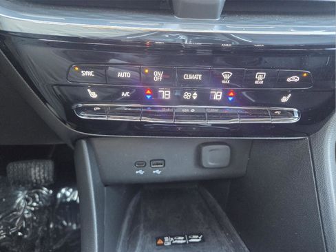 Used 2026 Buick Encore GX Avenir w/ Avenir Technology Package image 22