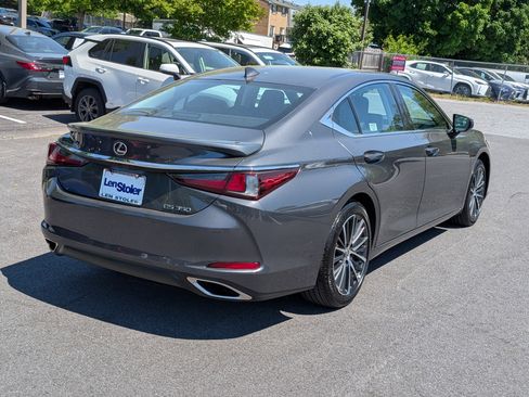 Certified 2025 Lexus ES 350 w/ Premium Package FWD image 3