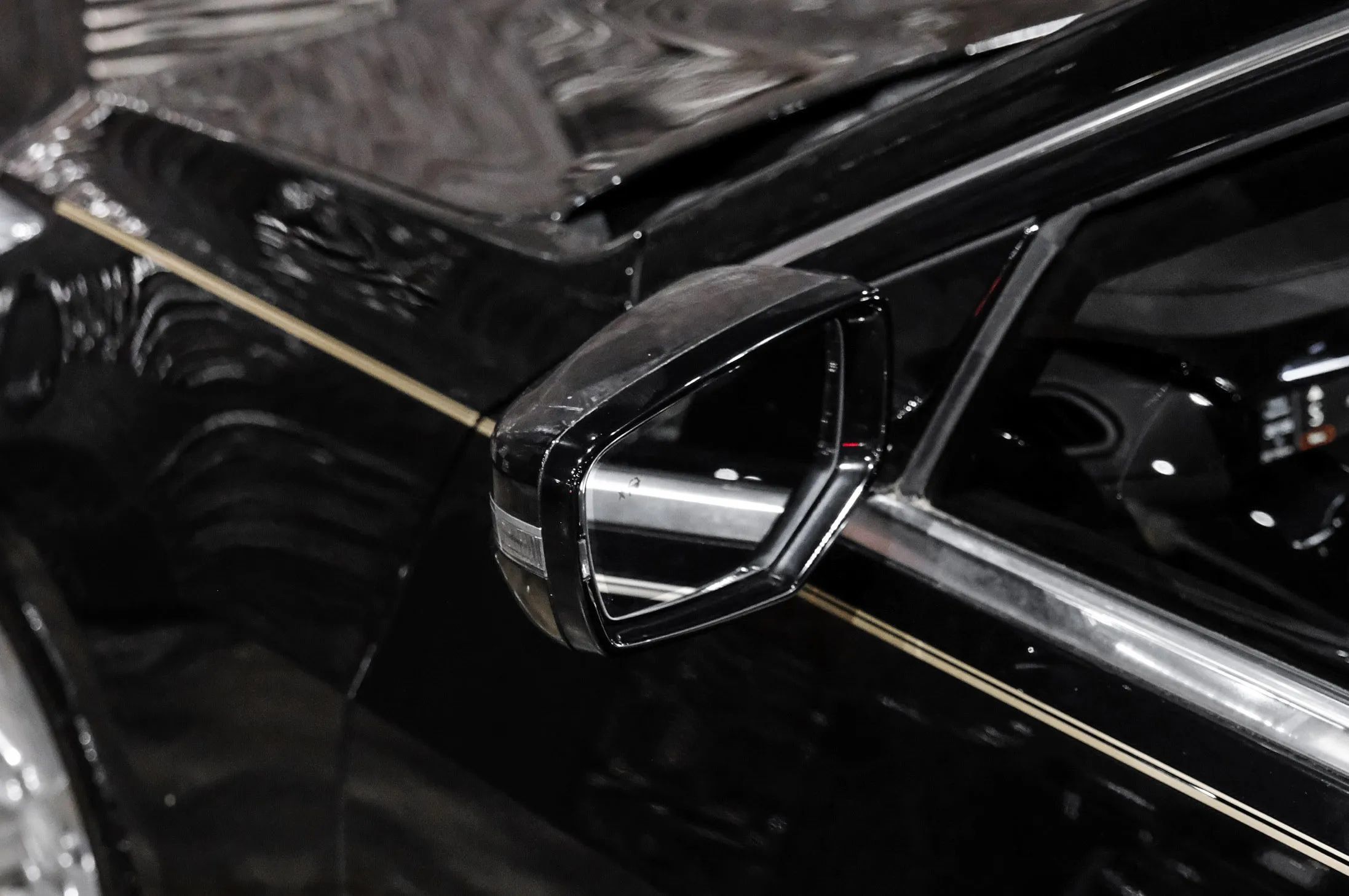 Used 2019 Cadillac CTS Luxury RWD image 44