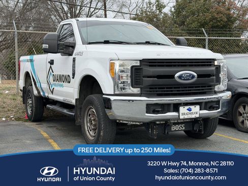 Used 2017 Ford F350 XL image 1