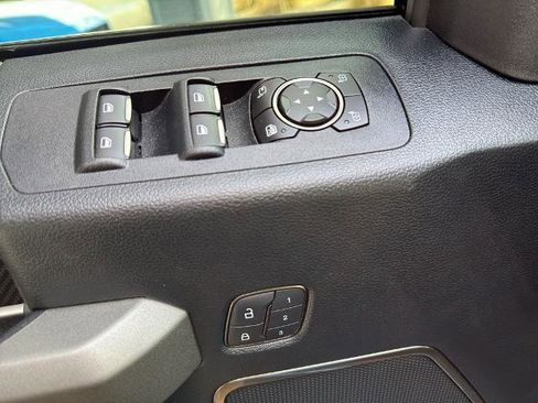 Certified 2020 Ford F150 Raptor w/ Equipment Group 802A Luxury image 13