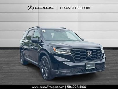 Used 2025 Honda Pilot Sport