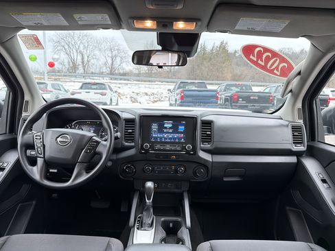 Used 2022 Nissan Frontier S w/ Technology Package image 12