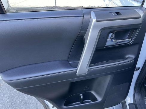 Used 2024 Toyota 4Runner SR5 Premium image 22