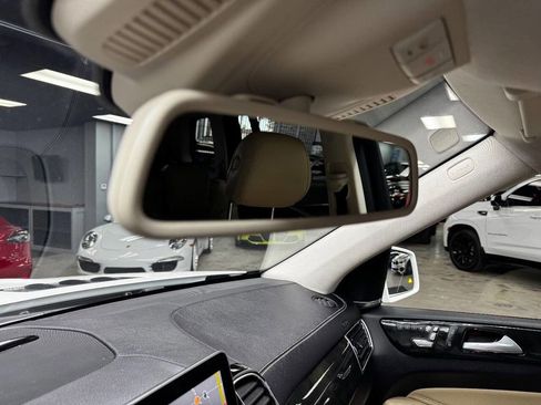 Used 2019 Mercedes-Benz GLS 450 4MATIC image 28