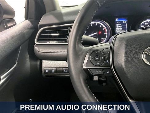 Used 2024 Toyota Camry SE FWD image 15