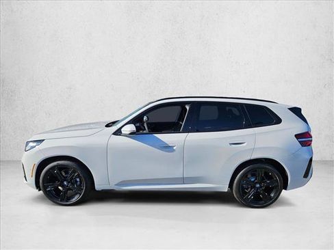 Used 2025 BMW X3 xDrive30 w/ M Sport Package AWD/4WD image 5