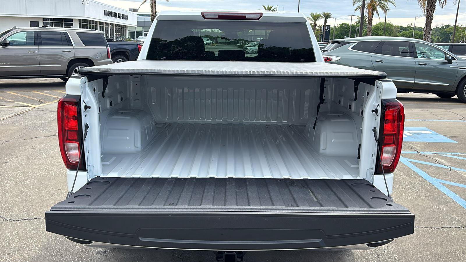 Certified 2025 GMC Sierra 1500 SLE AWD/4WD image 7