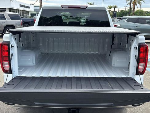Certified 2025 GMC Sierra 1500 SLE AWD/4WD image 7