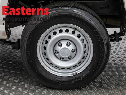 Used 2024 Toyota Tacoma SR image 29