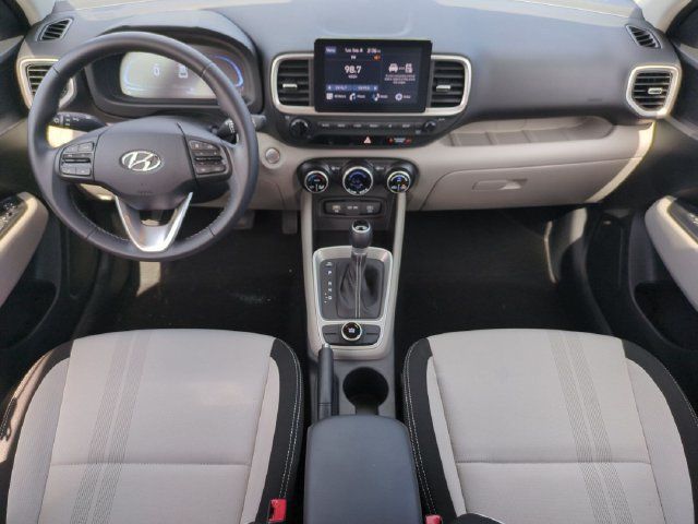 Certified 2024 Hyundai Venue SEL FWD image 14