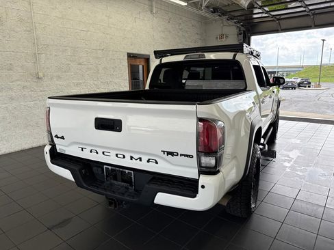 Used 2019 Toyota Tacoma TRD Pro AWD/4WD image 7