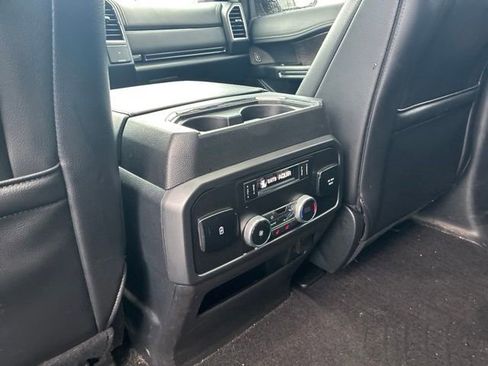 Used 2021 Ford Expedition Limited RWD image 11