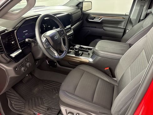 Used 2024 Chevrolet Silverado 1500 LT Trail Boss AWD/4WD image 26