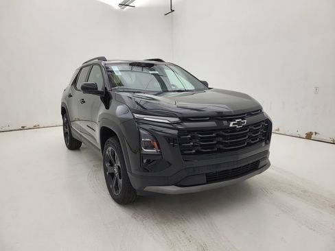 New 2026 Chevrolet Equinox LT w/ Convenience Package II FWD image 12