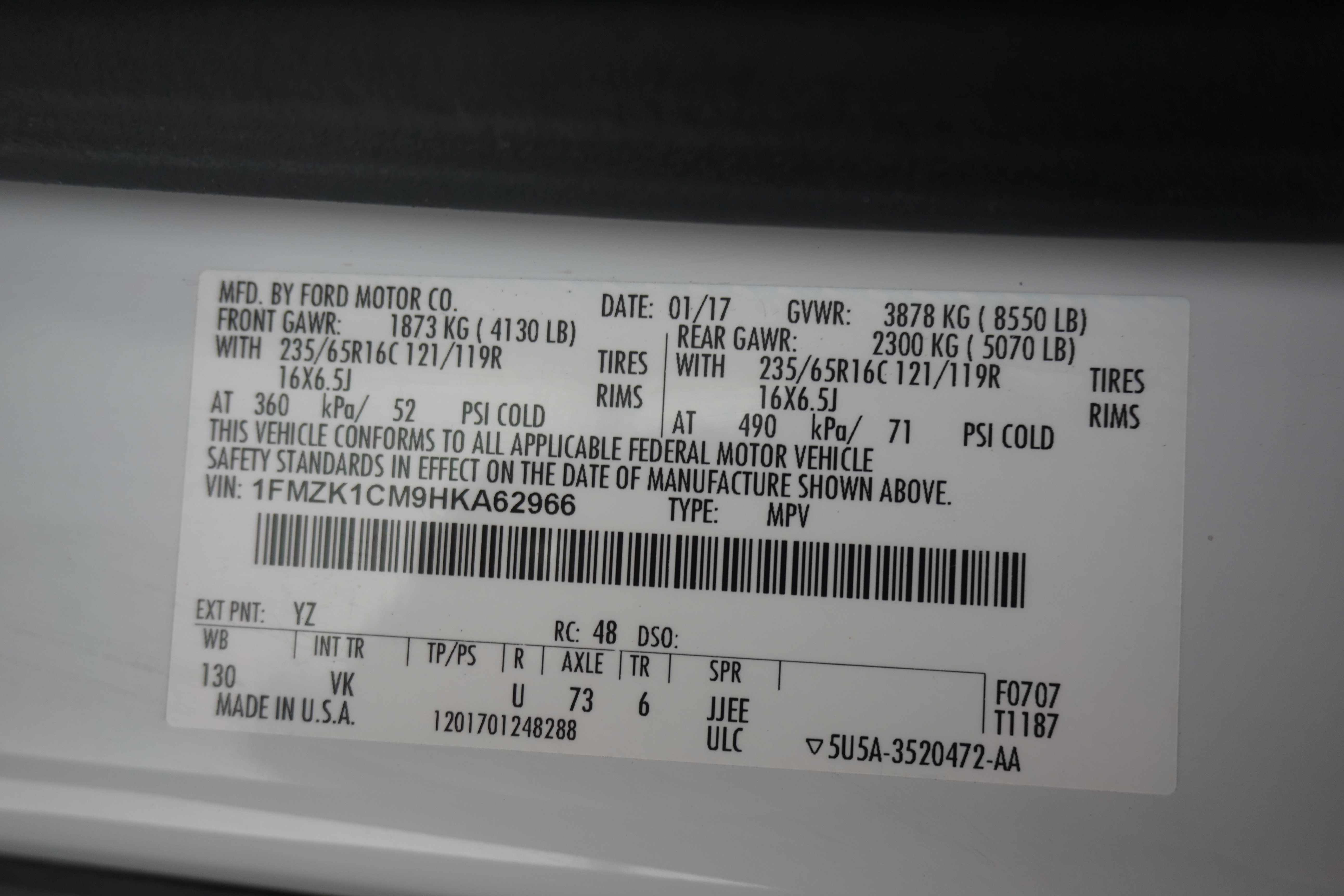 Used 2017 Ford Transit 150 XL RWD image 19