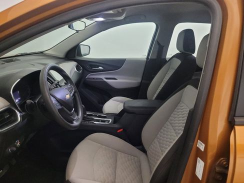 Used 2018 Chevrolet Equinox LS FWD image 17