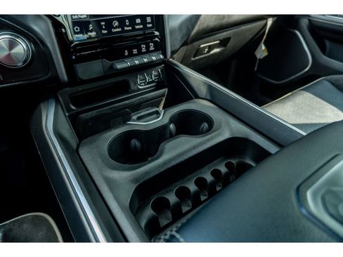 Used 2023 RAM 1500 Laramie AWD/4WD image 26