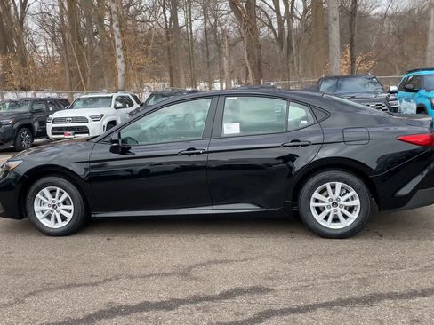New 2026 Toyota Camry LE image 5