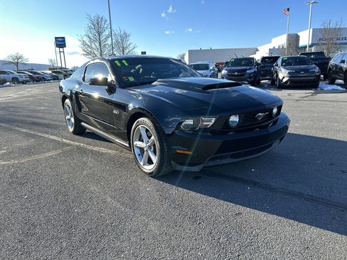 Used 2011 Ford Mustang GT Premium image 1