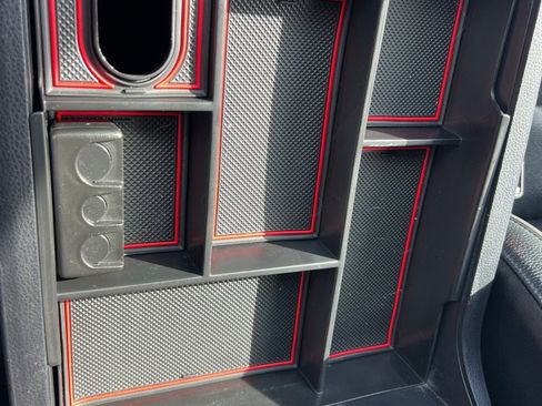 Used 2018 Toyota Tundra Limited w/ Limited Premium Package image 41