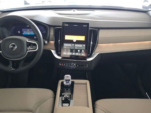 New 2026 Volvo XC90 T8 Plus w/ Protection Package Premier AWD/4WD image 19