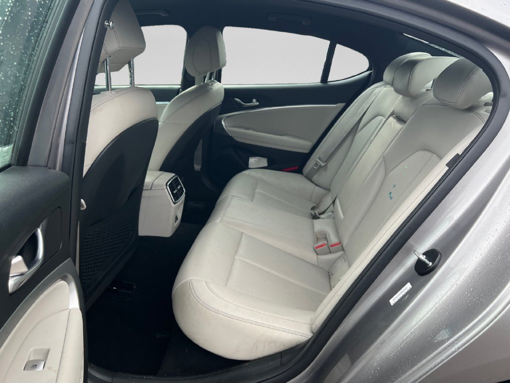 Used 2025 Genesis G70 2.5T AWD/4WD image 15