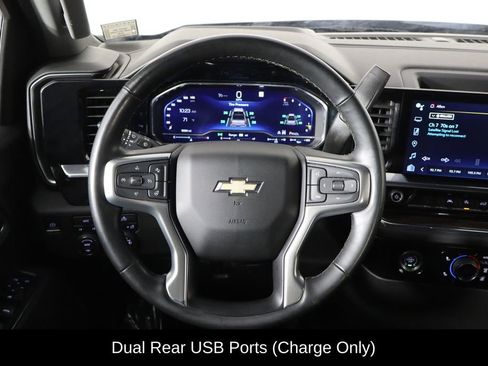 Used 2023 Chevrolet Silverado 1500 LT AWD/4WD image 7