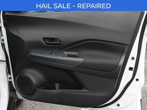 Certified 2025 Nissan Kicks Play S FWD image 31