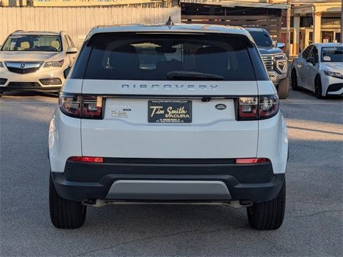Used 2020 Land Rover Discovery Sport image 5