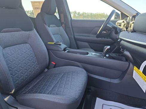 New 2026 Nissan Kicks SV w/ SV Premium Package image 13