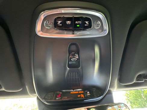 Used 2019 Volvo XC60 T6 R-Design w/ Protection Package Premier AWD/4WD image 30