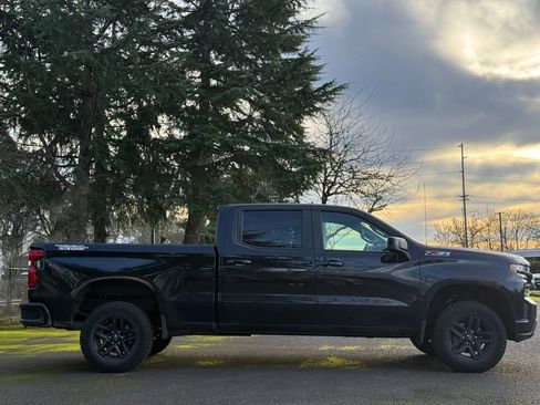 Used 2022 Chevrolet Silverado 1500 LT Trail Boss image 6